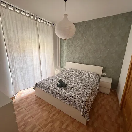 3 Bedrooms Apartment *