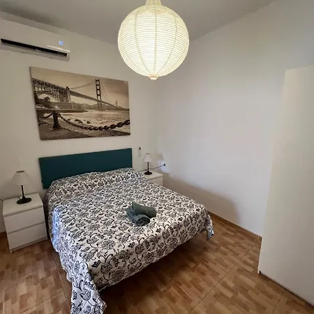 Apartment 3 Bedrooms Malaga